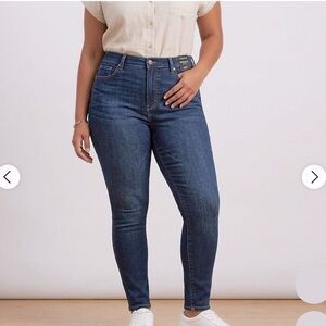 Torrid High-Rise Dark Blue Women's Skinny Jeans 20